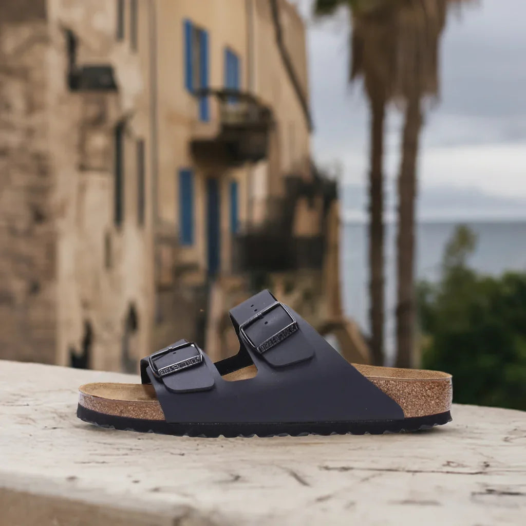 Il Sandalo BIRKENSTOCK Arizona: Comfort e Stile che Non Passano Mai di Moda - Marylou Shop