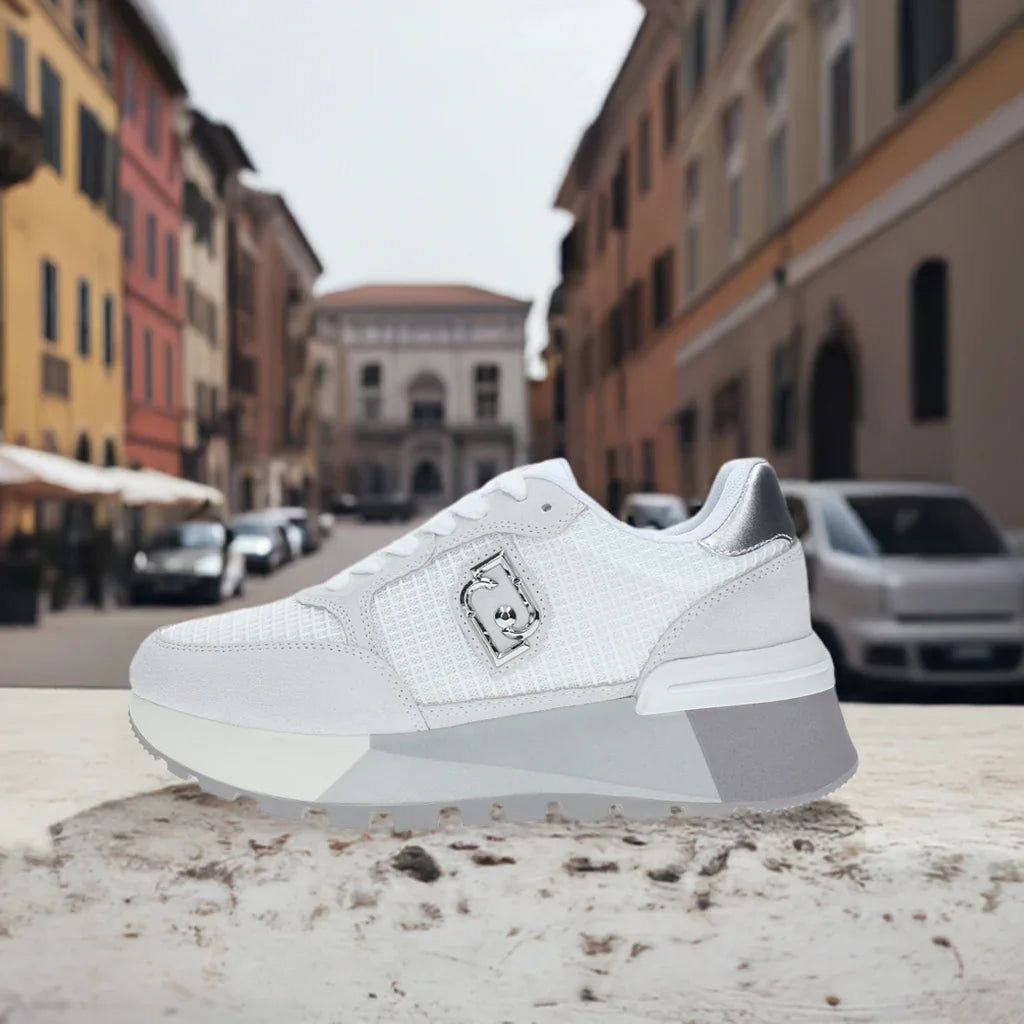 Liu Jo: L'Essenza della Libertà - Marylou Shop