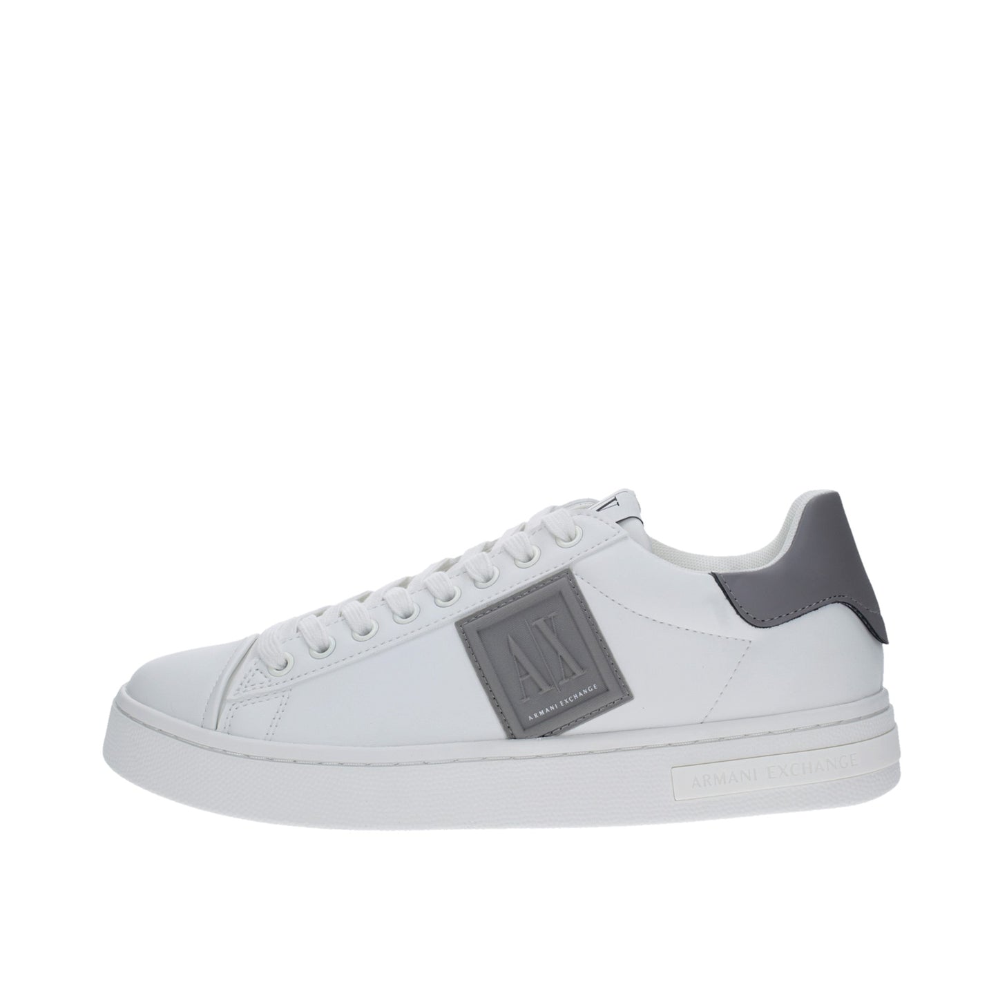 Armani Exchange Sneakers XUX252 - Marylou Shop